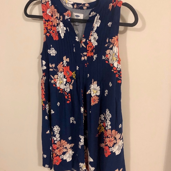 Sleeveless Pintuck Floral Print Dress - Picture 1 of 4